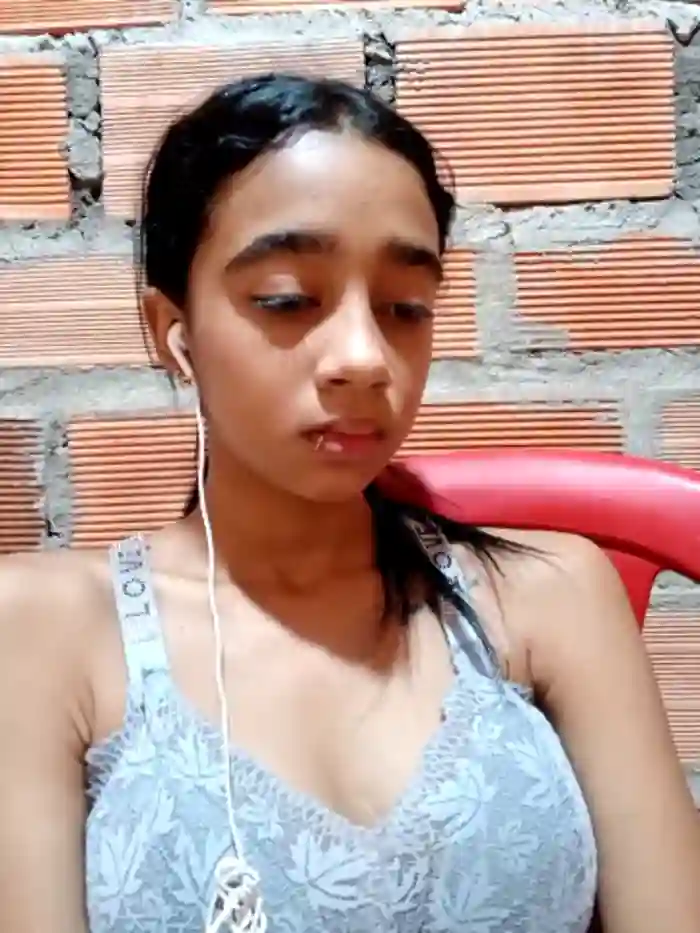 Zoe_Sweett18
