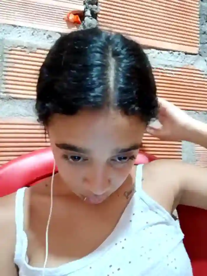 Zoe_Sweett18