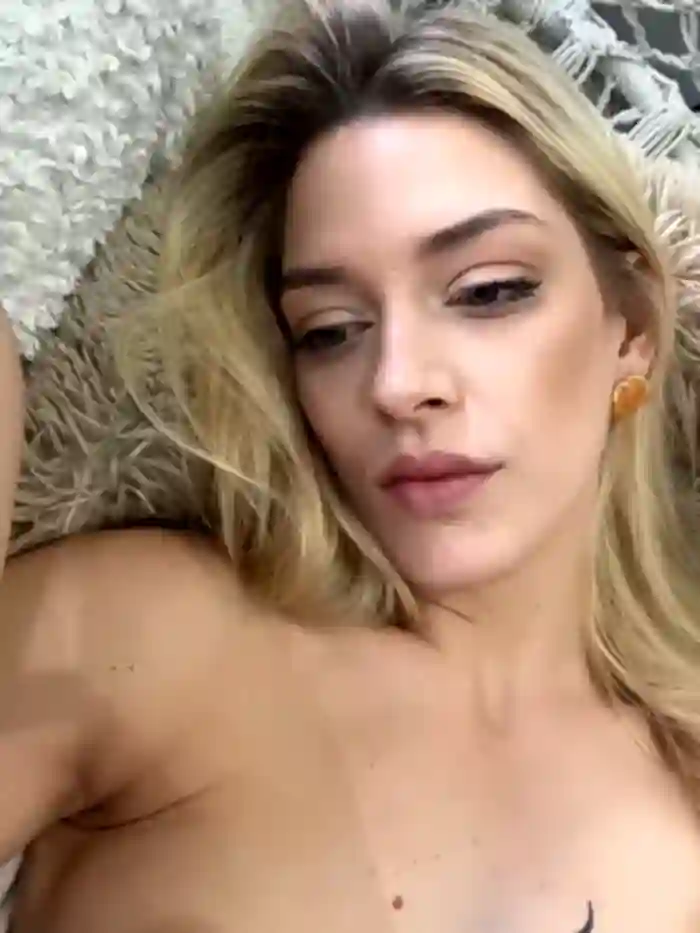 Bellalolahot
