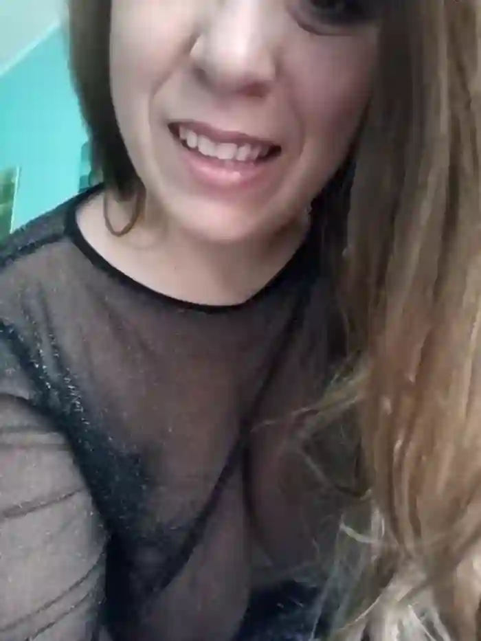 Emma96_hot