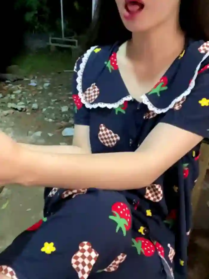 Serena_lovely24