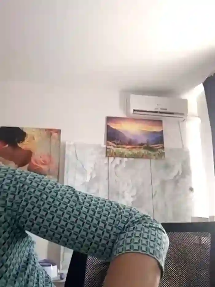 stellahere8