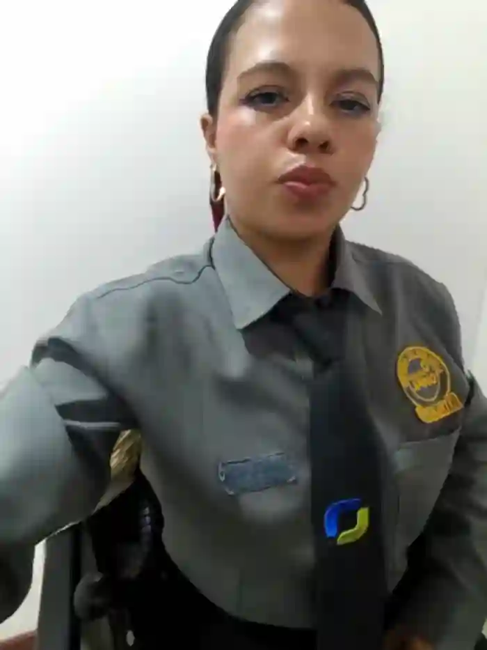 Ariana-07