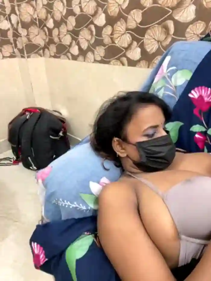 OyoWali-Bhabhi