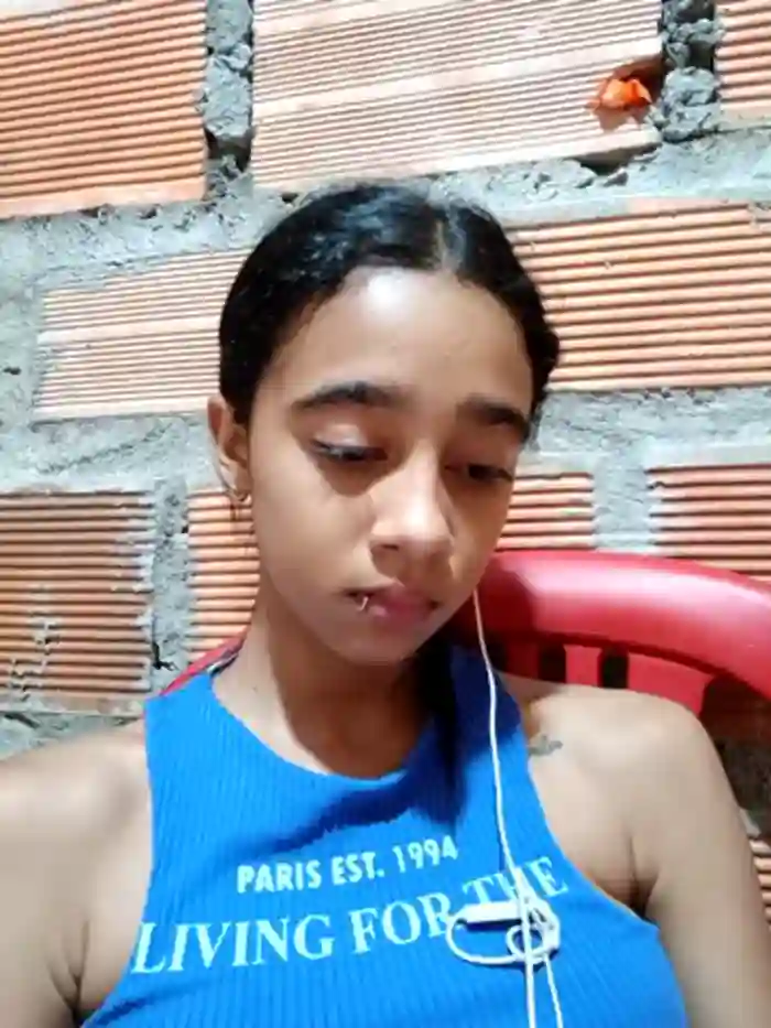 Zoe_Sweett18