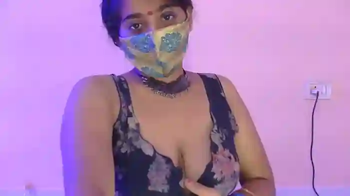 Cute-Simmi69