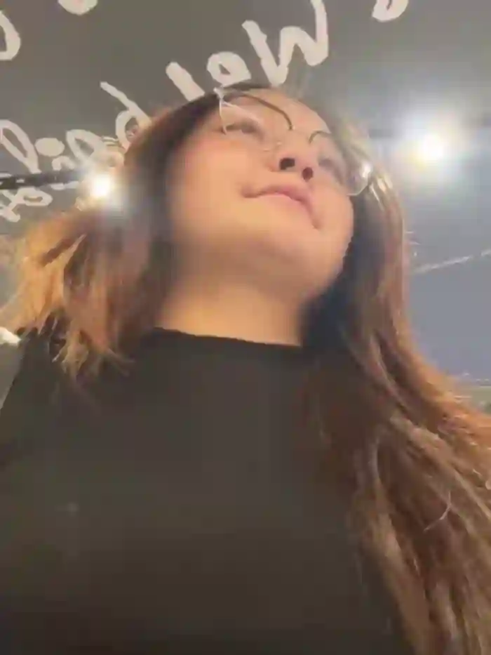 KissMeEva