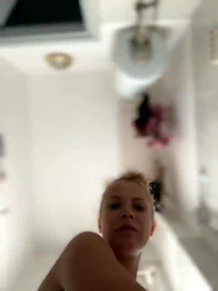AnastasiaAniess