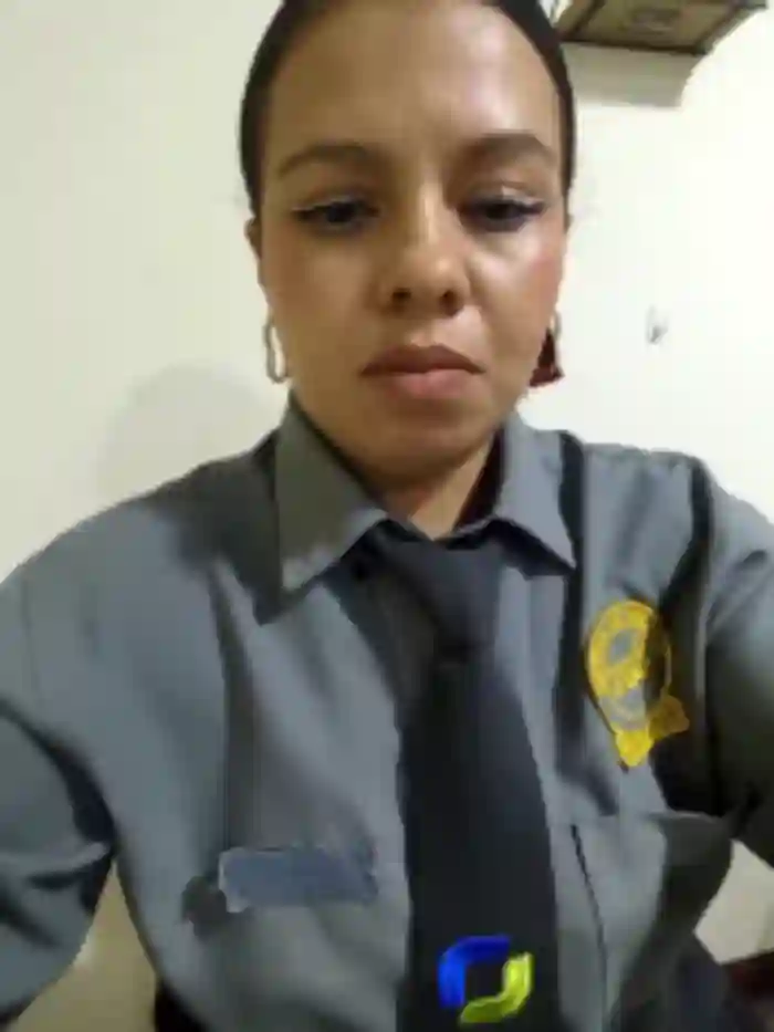 Ariana-07