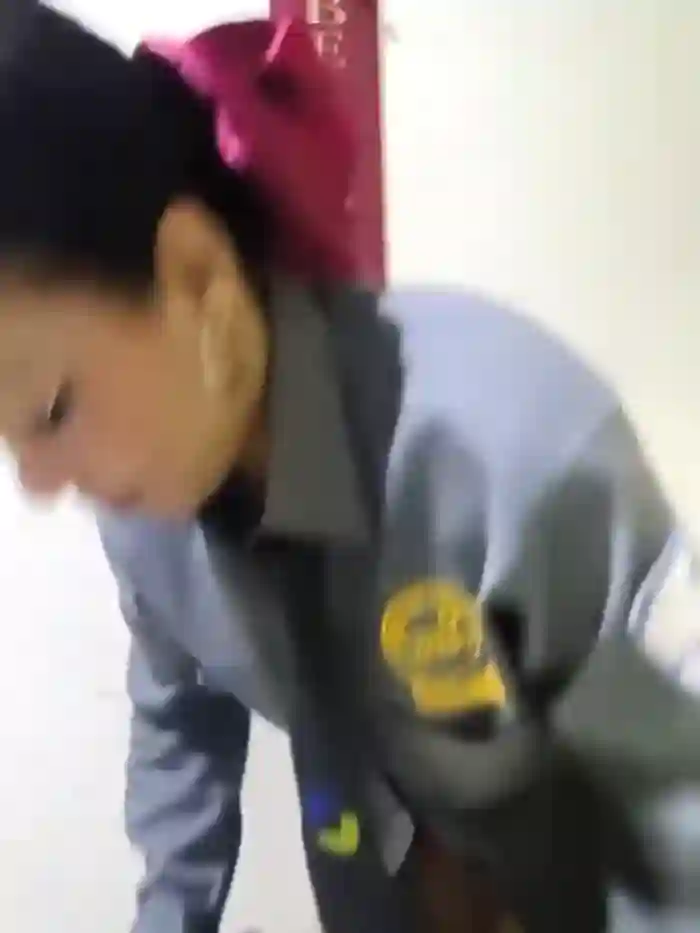 Ariana-07