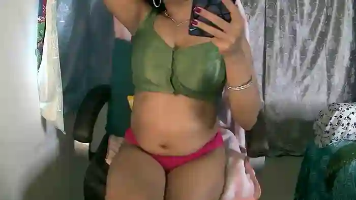 Cute-Tara