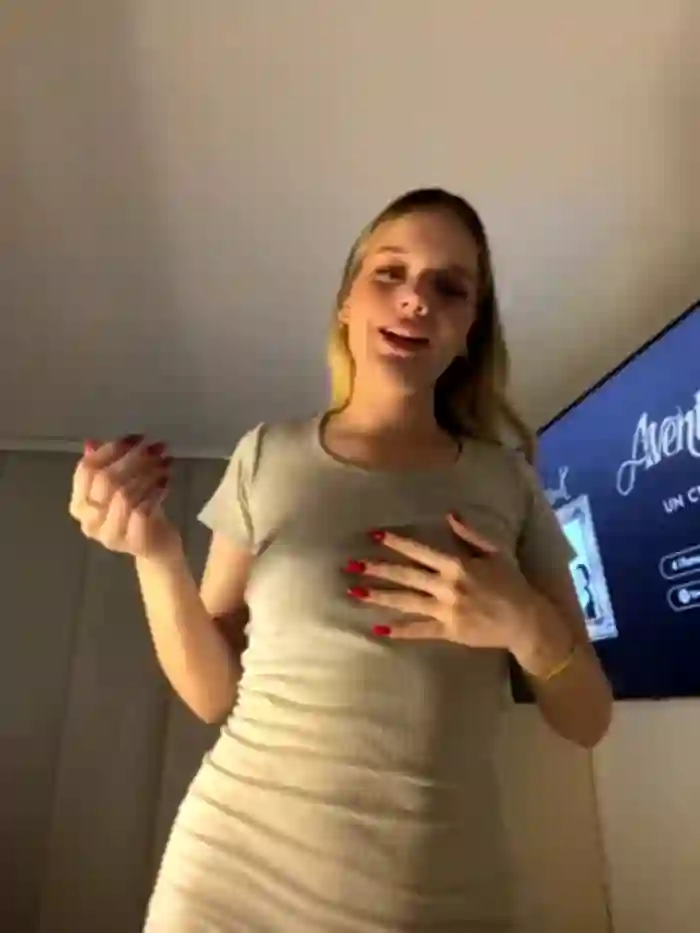 NicoleCut