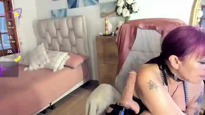 Coquette_Johnson