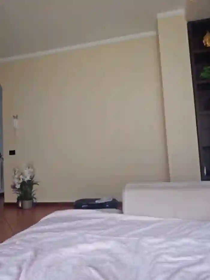 Eva_Pearl