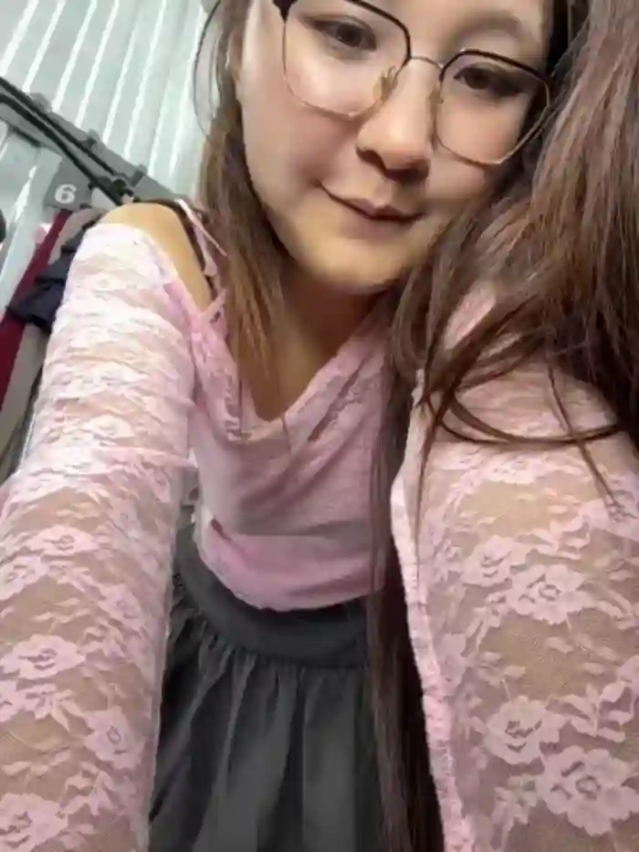 KissMeEva