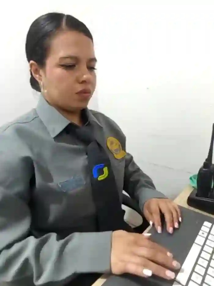 Ariana-07