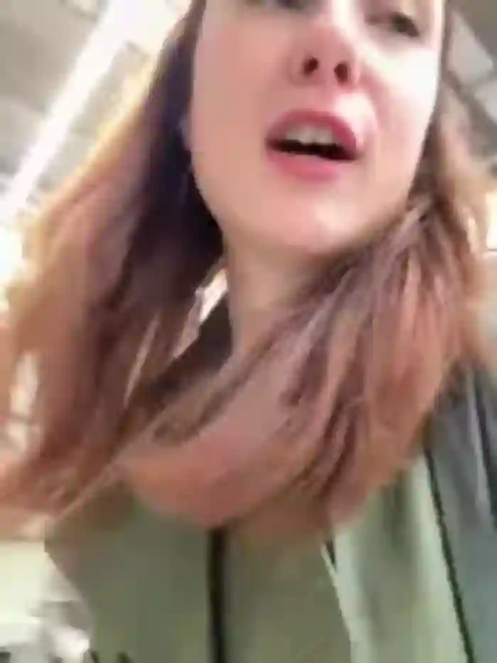 Dina_Tease