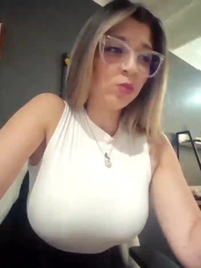 Isabella_Varella
