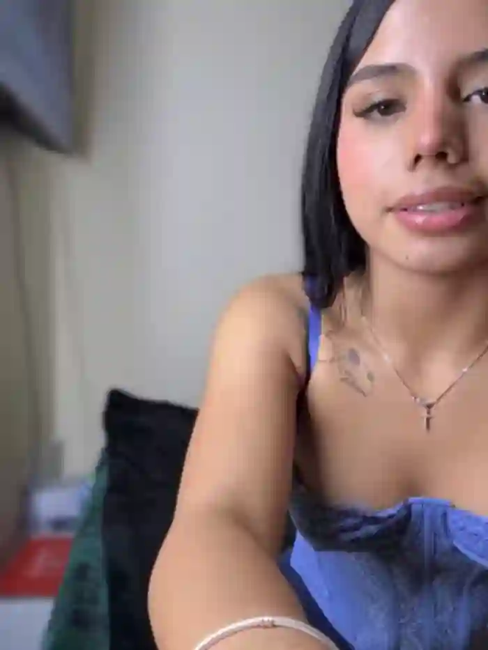 Laura-Khalifa