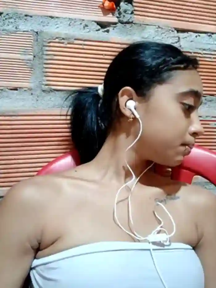 Zoe_Sweett18