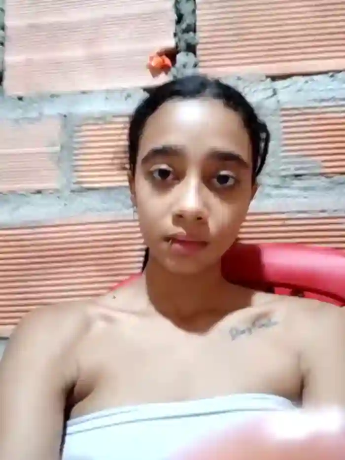 Zoe_Sweett18