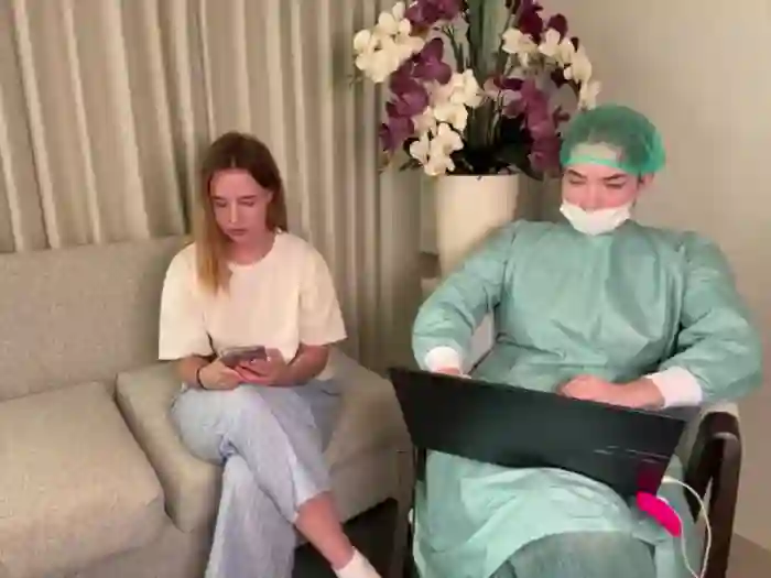 Nura_n_Sarah