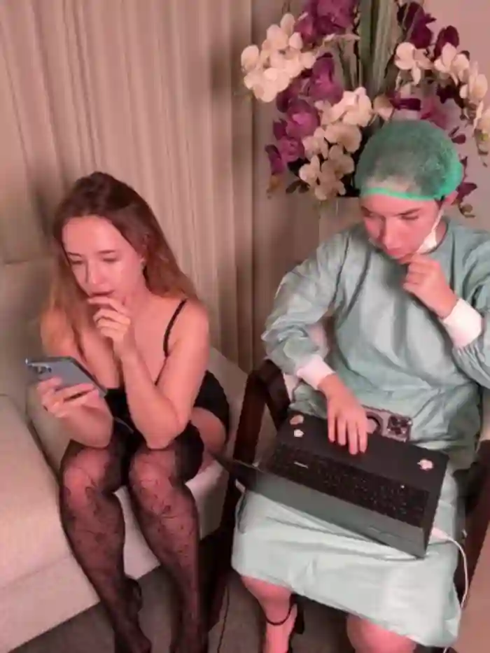 Nura_n_Sarah