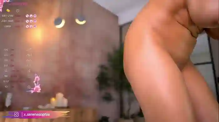 Serene_Sophiex