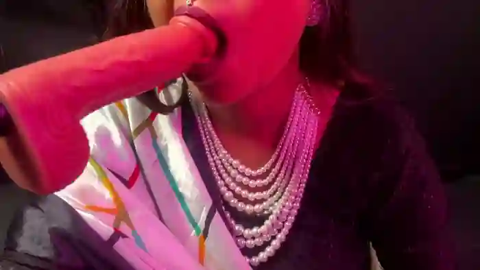 Sheela_oshovadi
