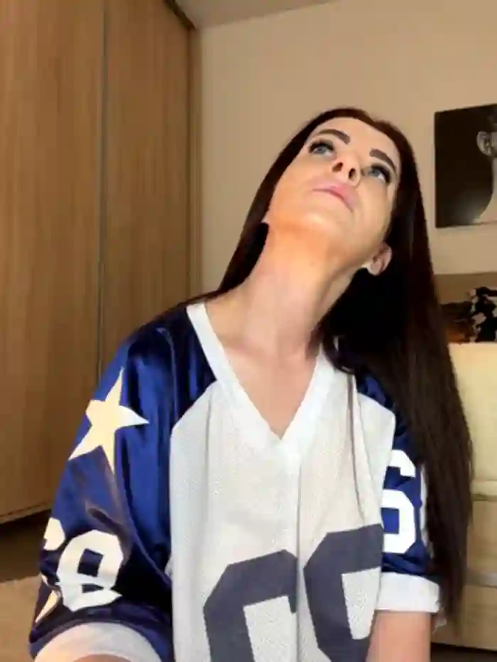 Roxanne_Skye