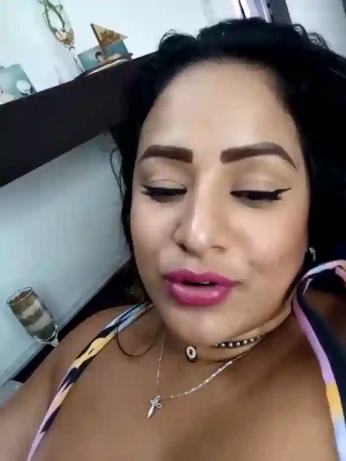 ashley69_brown