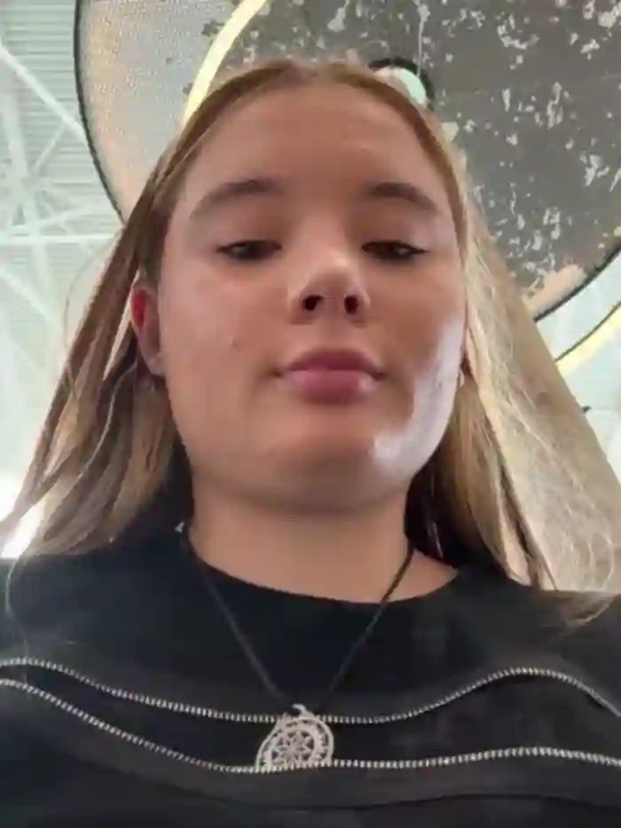 StephanieMur