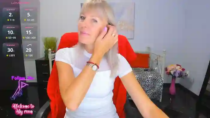 Anita_Tayson
