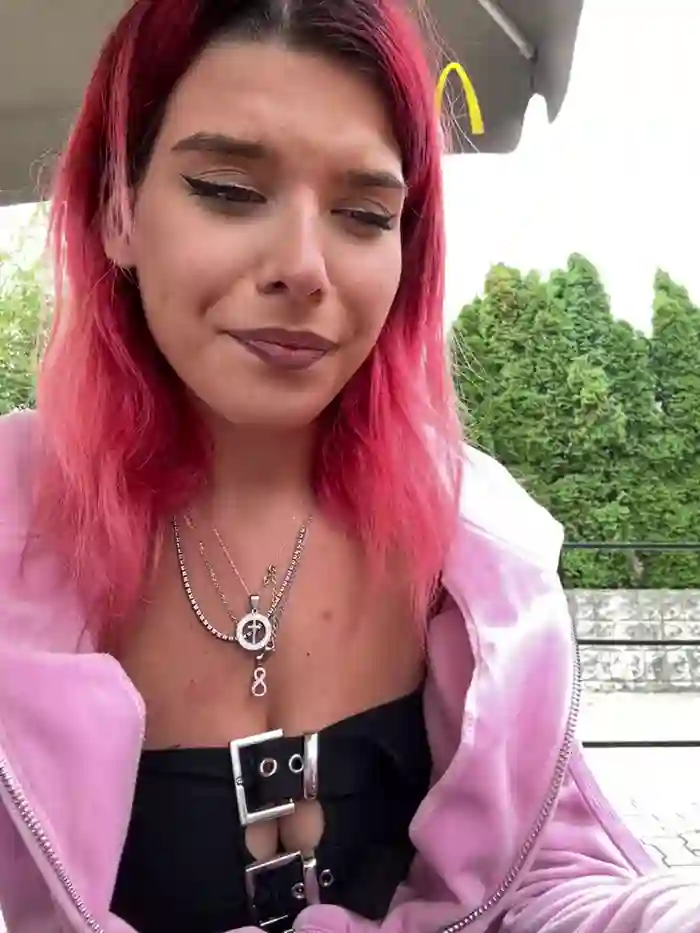 RiriRoseey