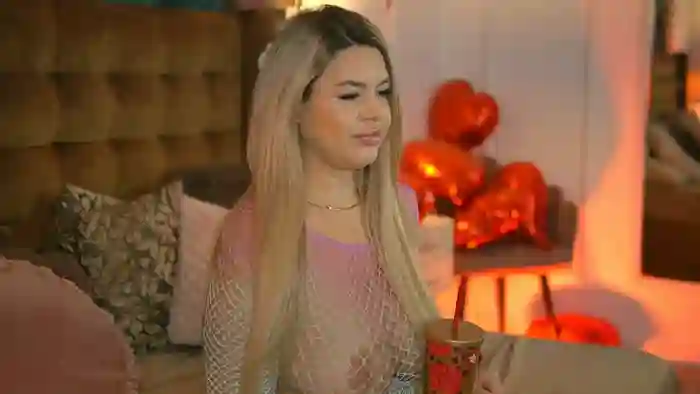 SophieBoobsX