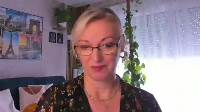 vanessa_chat