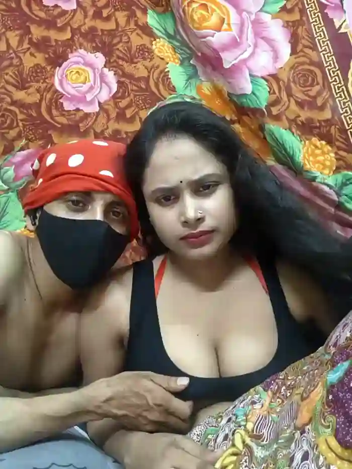 Seducing_couple