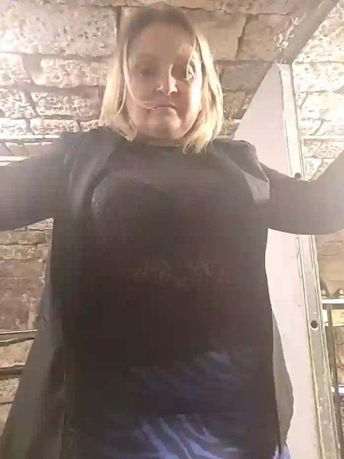 lady_charlyne