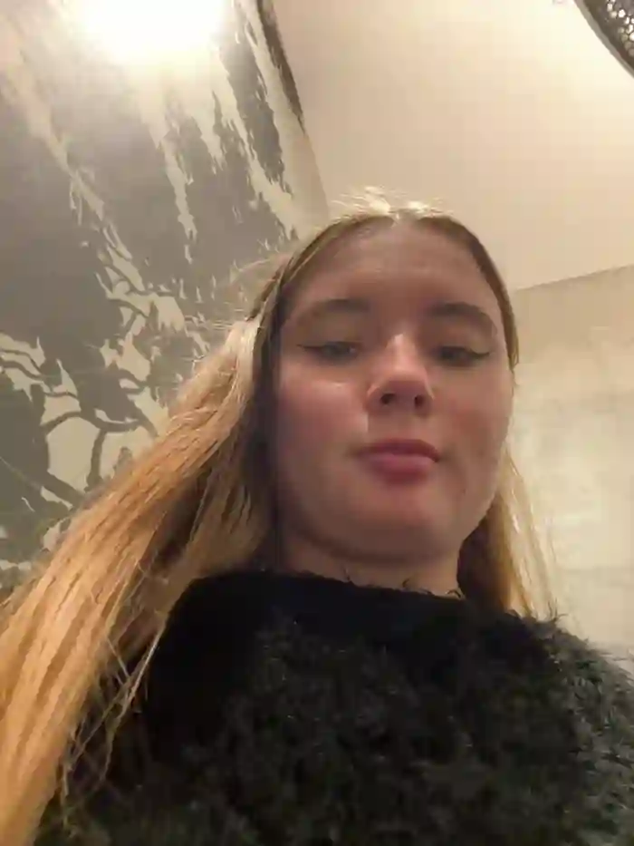 StephanieMur