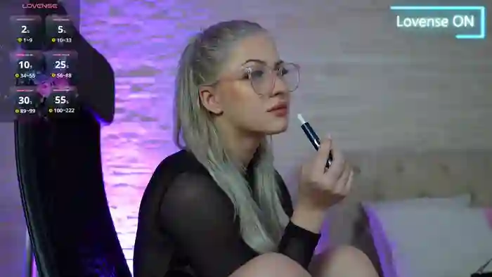 LucyLextonX