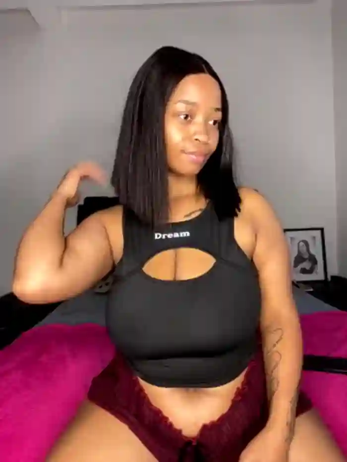 LoveBustyX