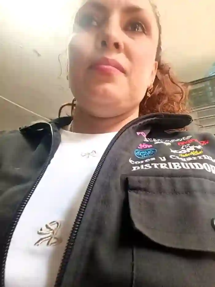 VERONICA__03
