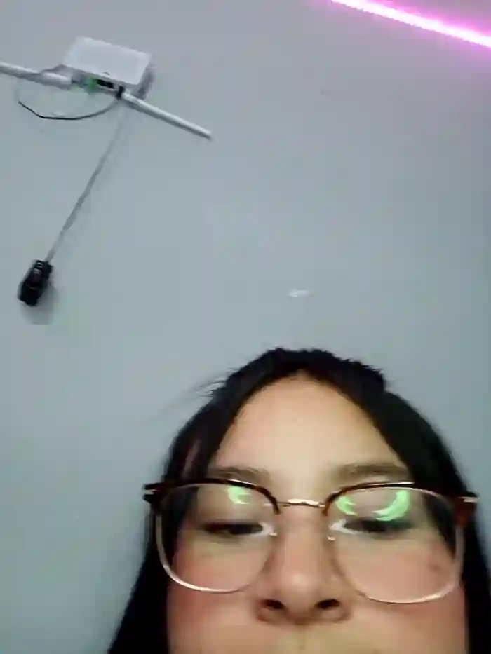 Anne_Mia