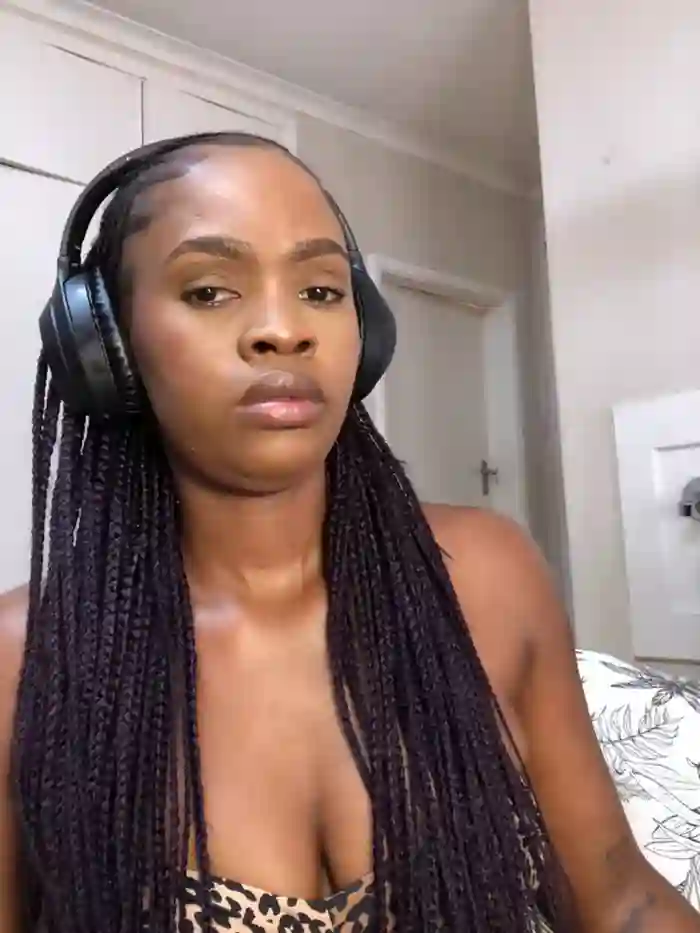 LuciousLips96