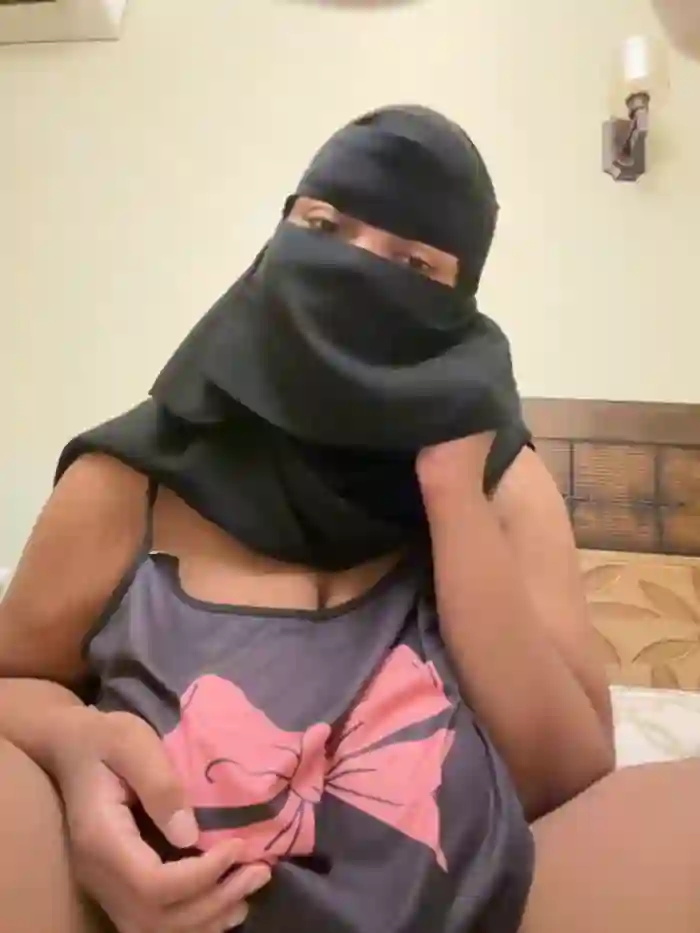 Submissive_Arab