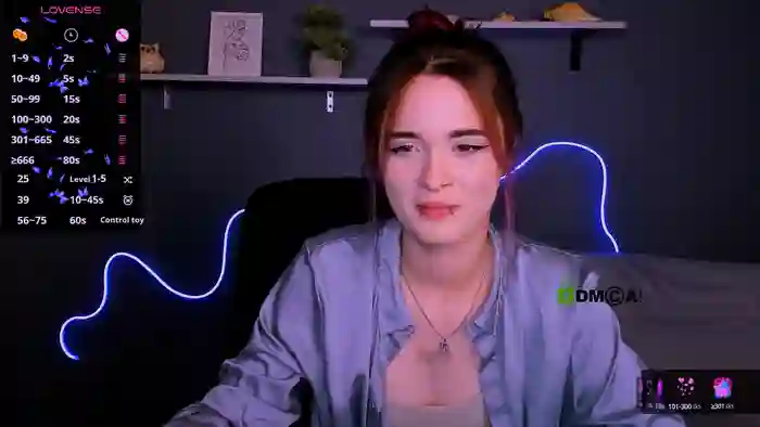 liana_kisses