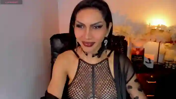 JadeScarlet_LoveLace