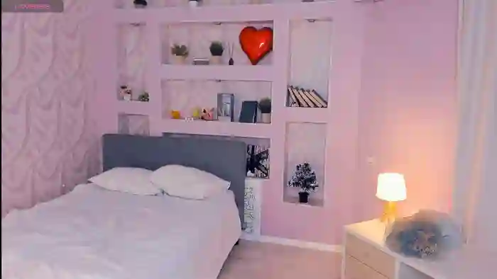 FloraDobb