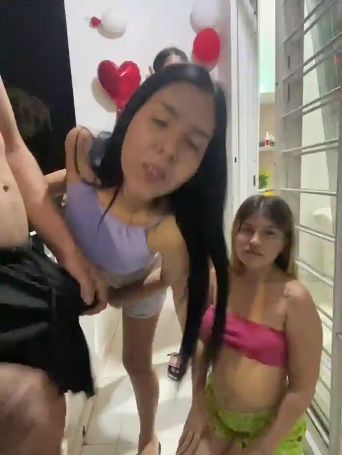 royalgirls_x