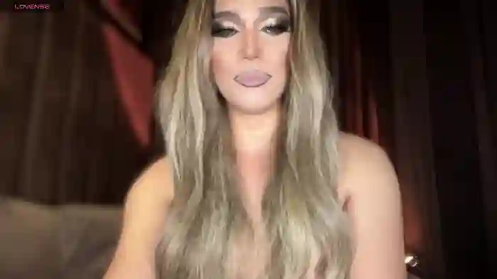 Lo_la_69